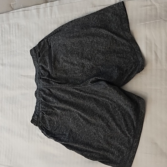 Vuori Mens Ponto Short - Picture 5 of 9